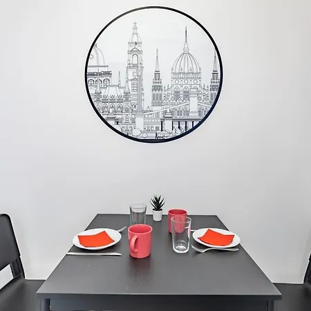 Apartman Rooftop Access - Balcony - Relaxing Sleep *